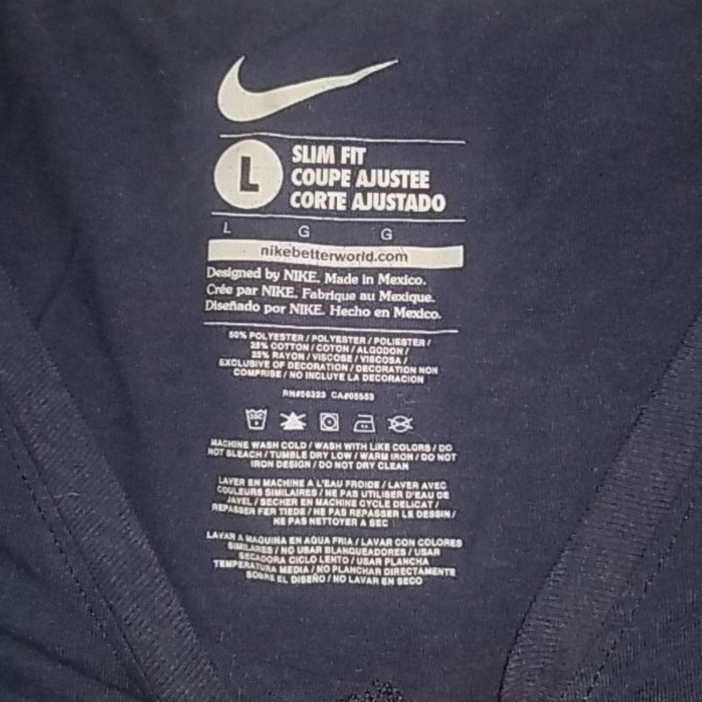 Nike slim fit v neck SD shirt. San Diego - Picture 4 of 5
